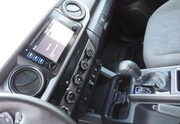 2019 Toyota Tacoma 4WD - Image 39