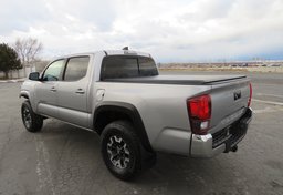 2019 Toyota Tacoma 4WD - Image 8