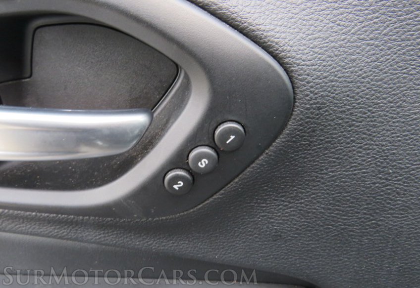 2020 Jeep Cherokee - Image 43