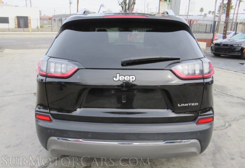 2020 Jeep Cherokee - Image 12