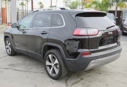 2020 Jeep Cherokee - Image 9