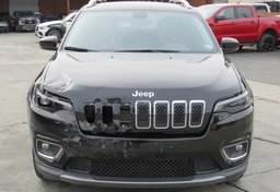 2020 Jeep Cherokee - Image 11