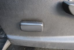 2017 Chevrolet Colorado - Image 42