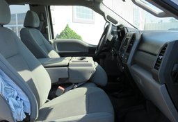 2019 Ford Super Duty F-250 SRW - Image 39