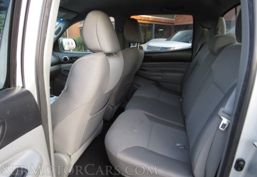 2013 Toyota Tacoma - Image 30