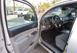 2013 Toyota Tacoma - Image 20