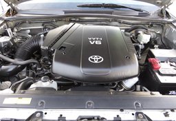 2013 Toyota Tacoma - Image 46