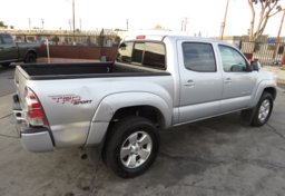 2013 Toyota Tacoma - Image 7