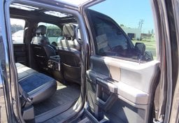 2019 Ford F-150 - Image 32