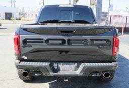 2019 Ford F-150 - Image 13