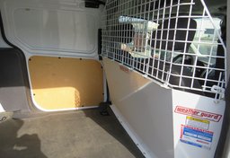 2018 Ford Transit Connect Van - Image 23