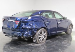 2020 Nissan Maxima - Image 10