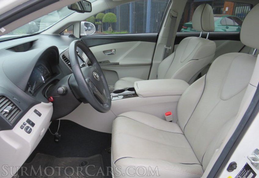 2015 Toyota Venza - Image 22