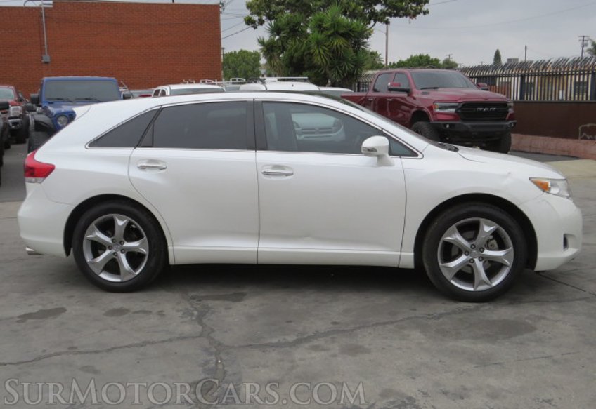 2015 Toyota Venza - Image 11