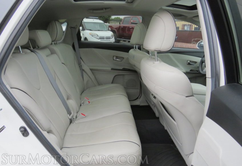 2015 Toyota Venza - Image 27