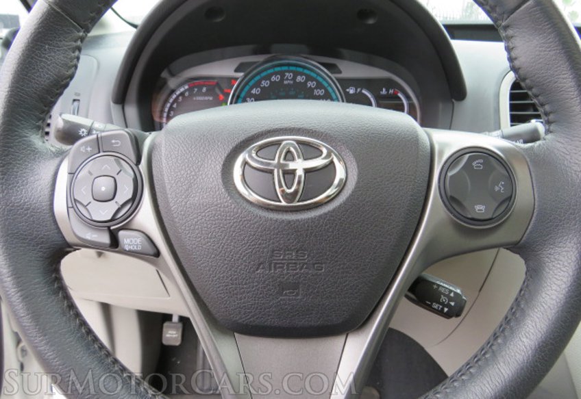 2015 Toyota Venza - Image 31
