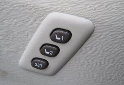 2015 Toyota Venza - Image 42