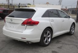 2015 Toyota Venza - Image 7