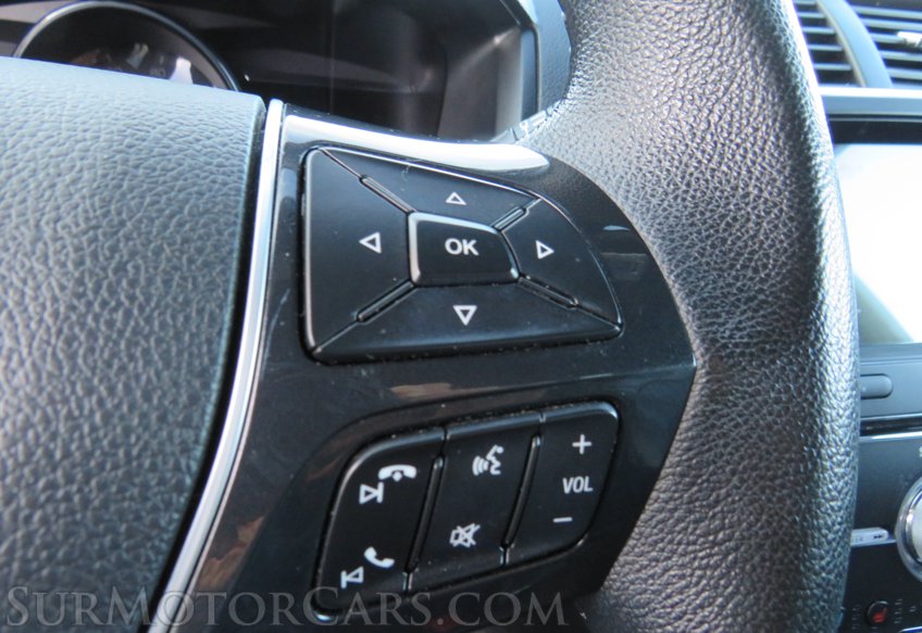 2017 Ford Explorer - Image 35