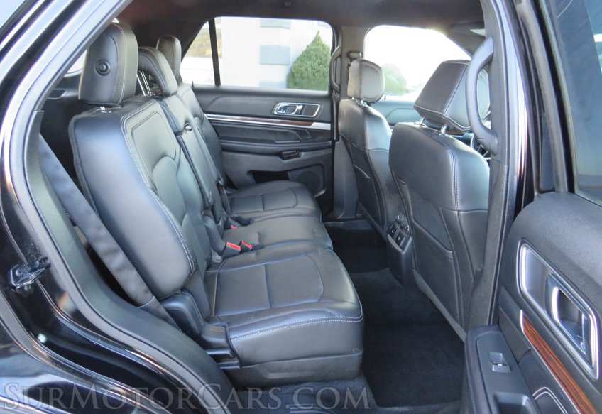 2017 Ford Explorer - Image 32
