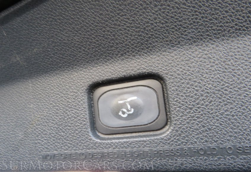 2017 Ford Explorer - Image 43