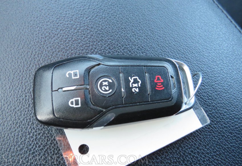 2017 Ford Explorer - Image 54