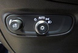 2022 Chevrolet Equinox - Image 47