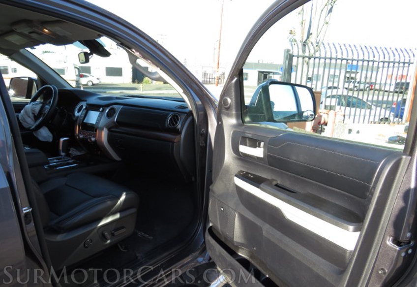 2018 Toyota Tundra - Image 18