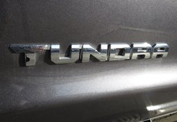 2018 Toyota Tundra - Image 30