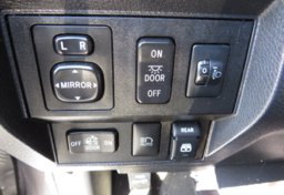 2018 Toyota Tundra - Image 41