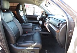 2018 Toyota Tundra - Image 20