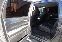 2018 Toyota Tundra - Image 23