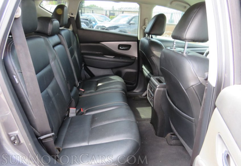 2019 Nissan Murano - Image 32