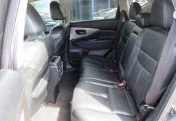 2019 Nissan Murano - Image 30