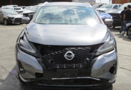 2019 Nissan Murano - Image 11
