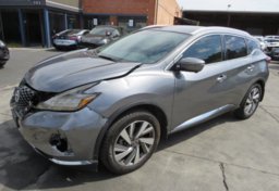 2019 Nissan Murano - Image 2