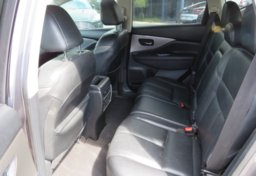 2019 Nissan Murano - Image 29