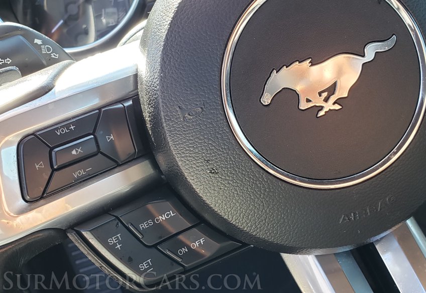 2019 Ford Mustang - Image 30