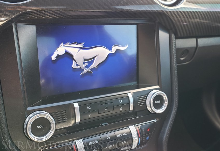 2019 Ford Mustang - Image 34