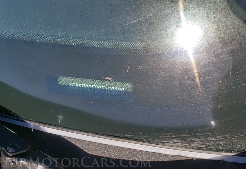 2019 Ford Mustang - Image 54