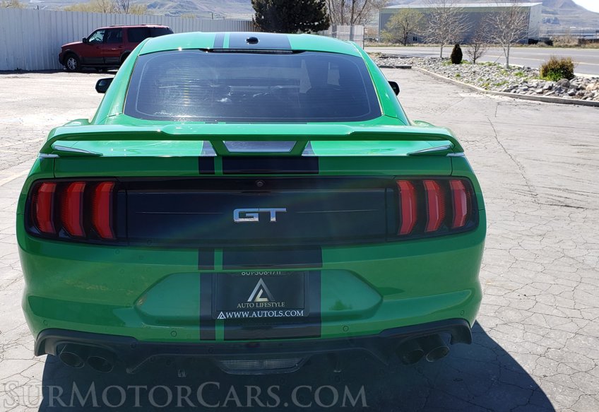 2019 Ford Mustang - Image 10