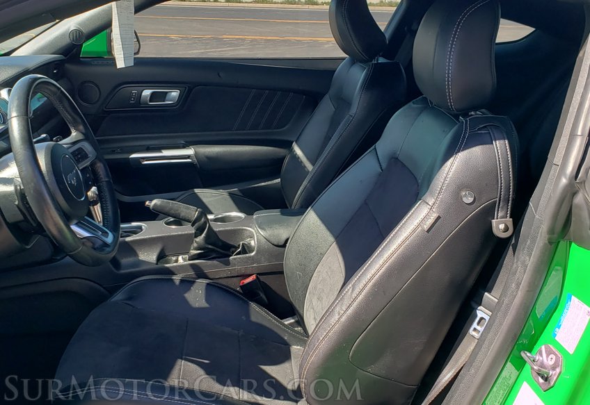 2019 Ford Mustang - Image 25