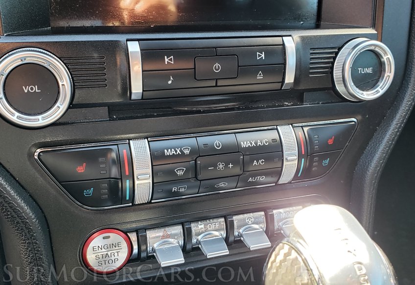 2019 Ford Mustang - Image 37