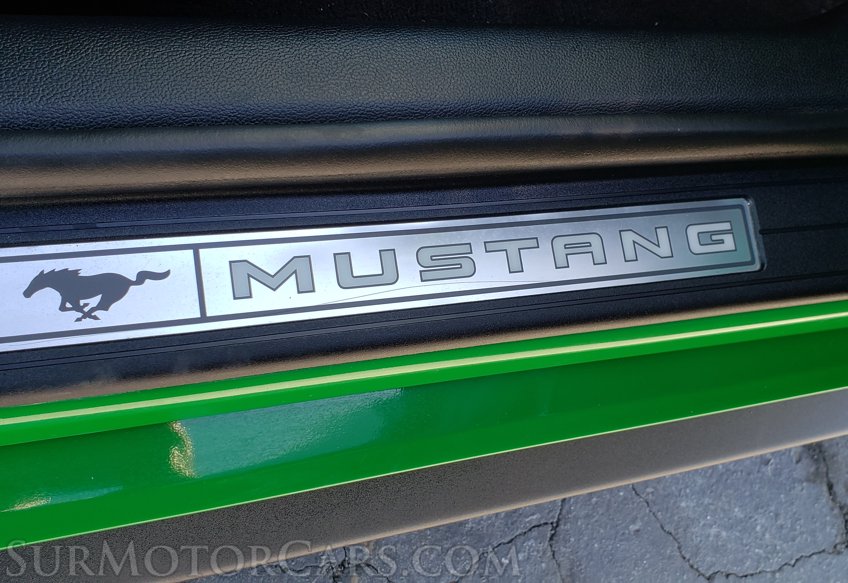 2019 Ford Mustang - Image 21