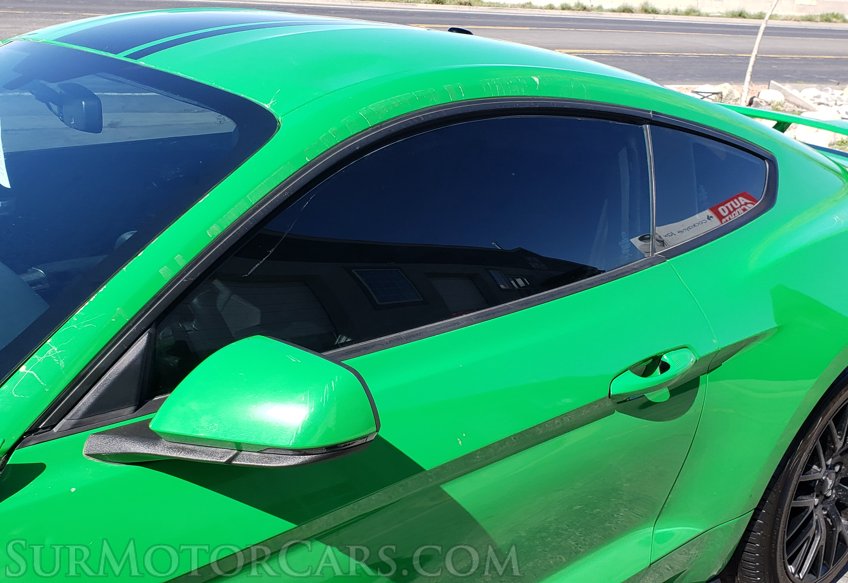 2019 Ford Mustang - Image 11