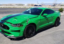 2019 Ford Mustang - Image 4
