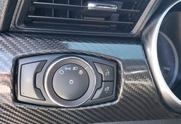 2019 Ford Mustang - Image 35