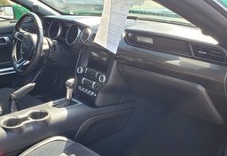 2019 Ford Mustang - Image 26