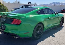2019 Ford Mustang - Image 7