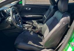 2019 Ford Mustang - Image 24